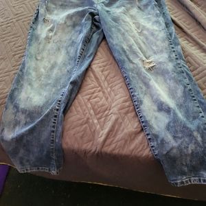 Torrid boyfriend jeans distressed  size 20